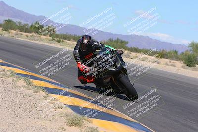 media/Oct-01-2023-SoCal Trackdays (Sun) [[4c570cc352]]/Turn 7 Inside (11am)/